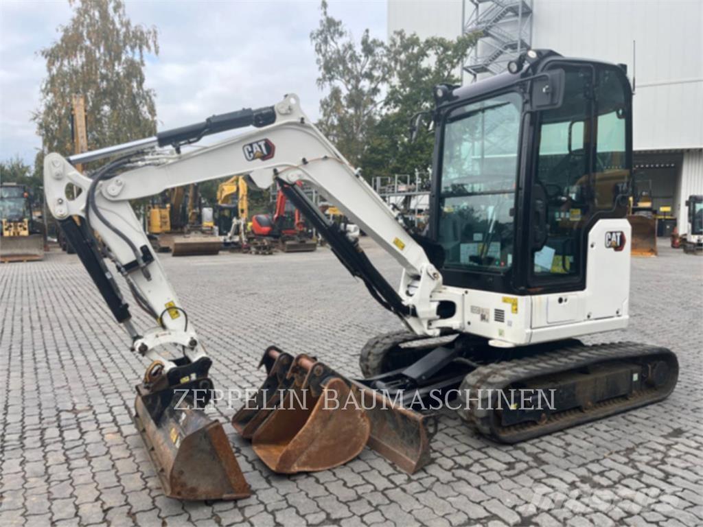 CAT 302.7CR-07 Raupenbagger