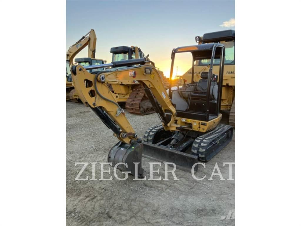 CAT 302.7DCR Raupenbagger
