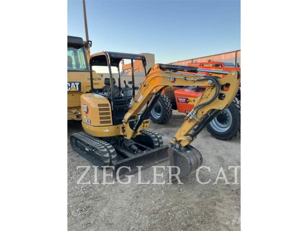 CAT 302.7DCR Raupenbagger