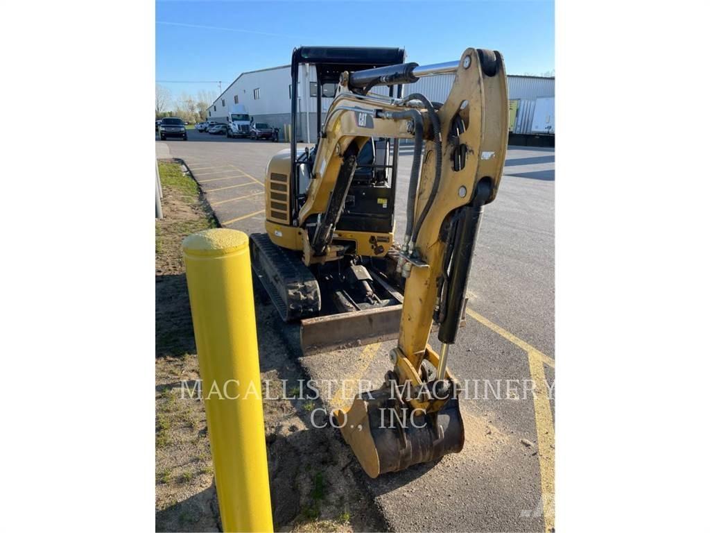 CAT 302.7DCR Raupenbagger