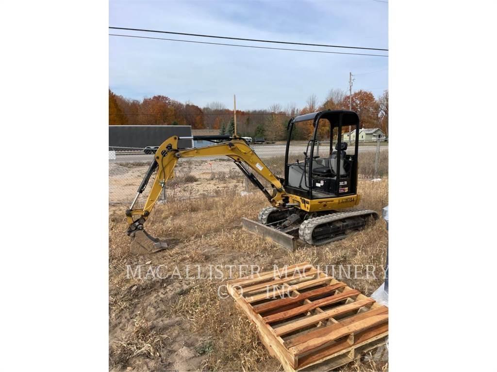 CAT 302.7DCR Raupenbagger