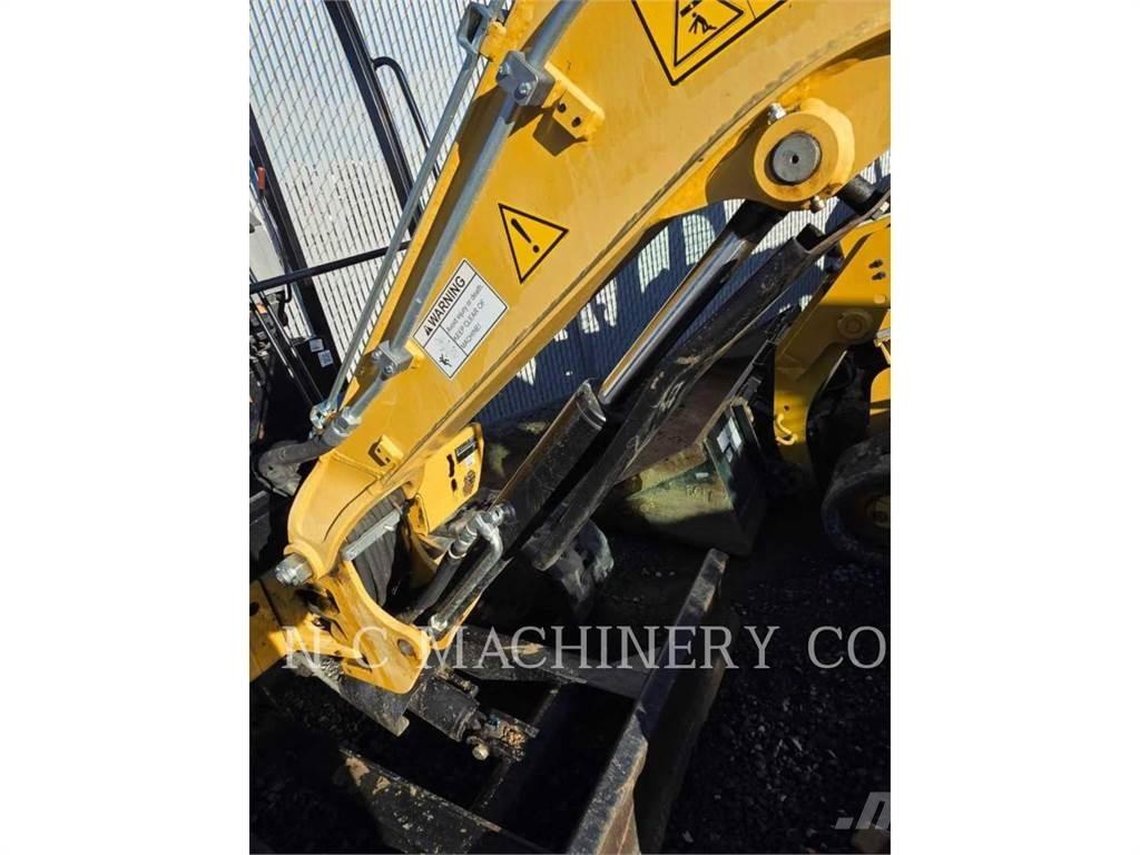 CAT 302.7DCRCN Raupenbagger