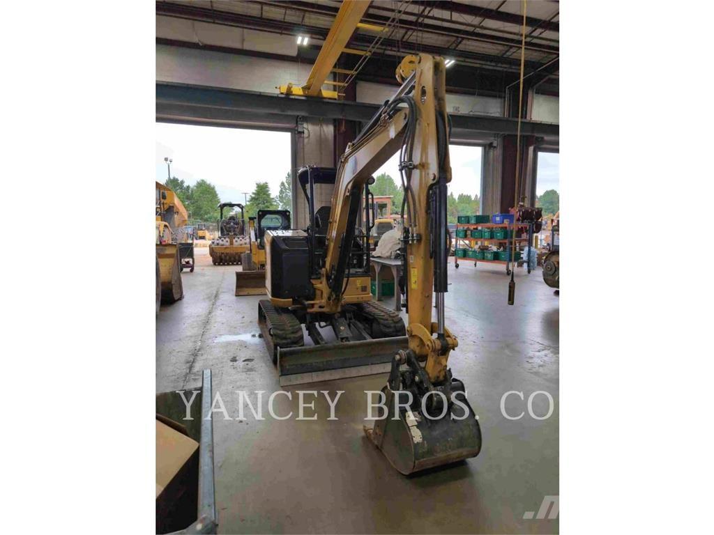 CAT 304 Raupenbagger