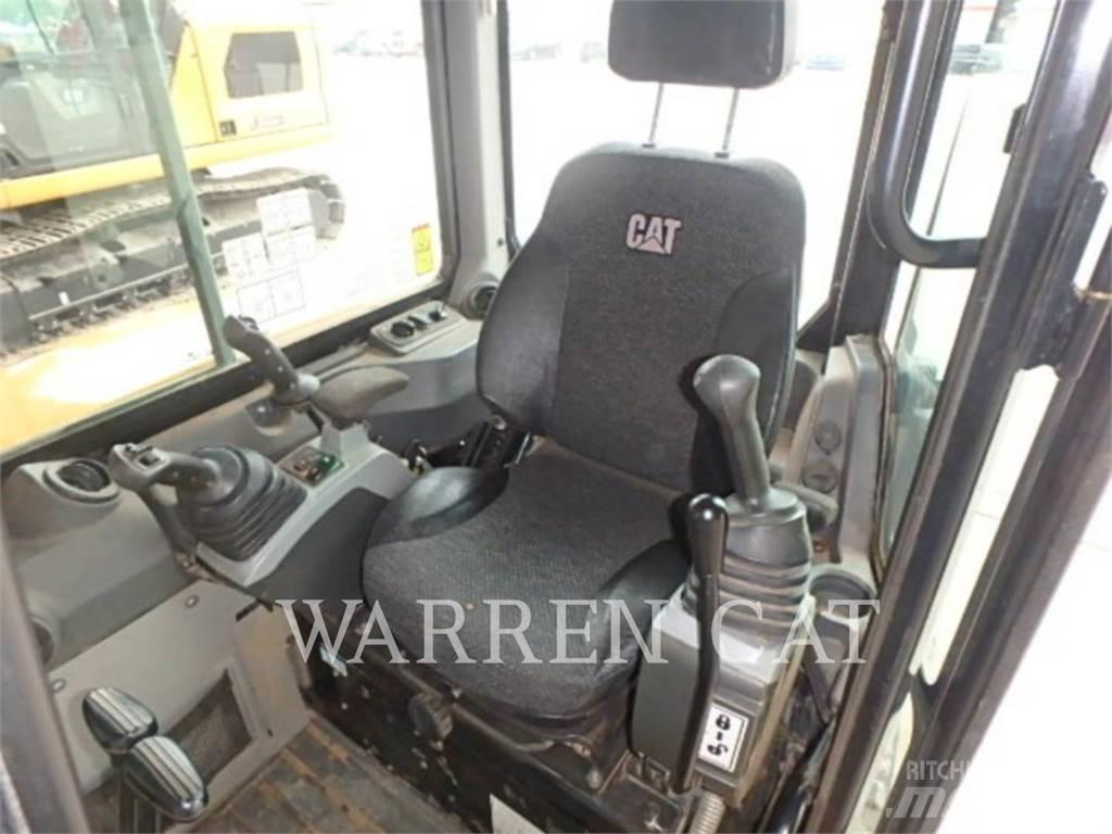 CAT 305.5E2 HT Raupenbagger