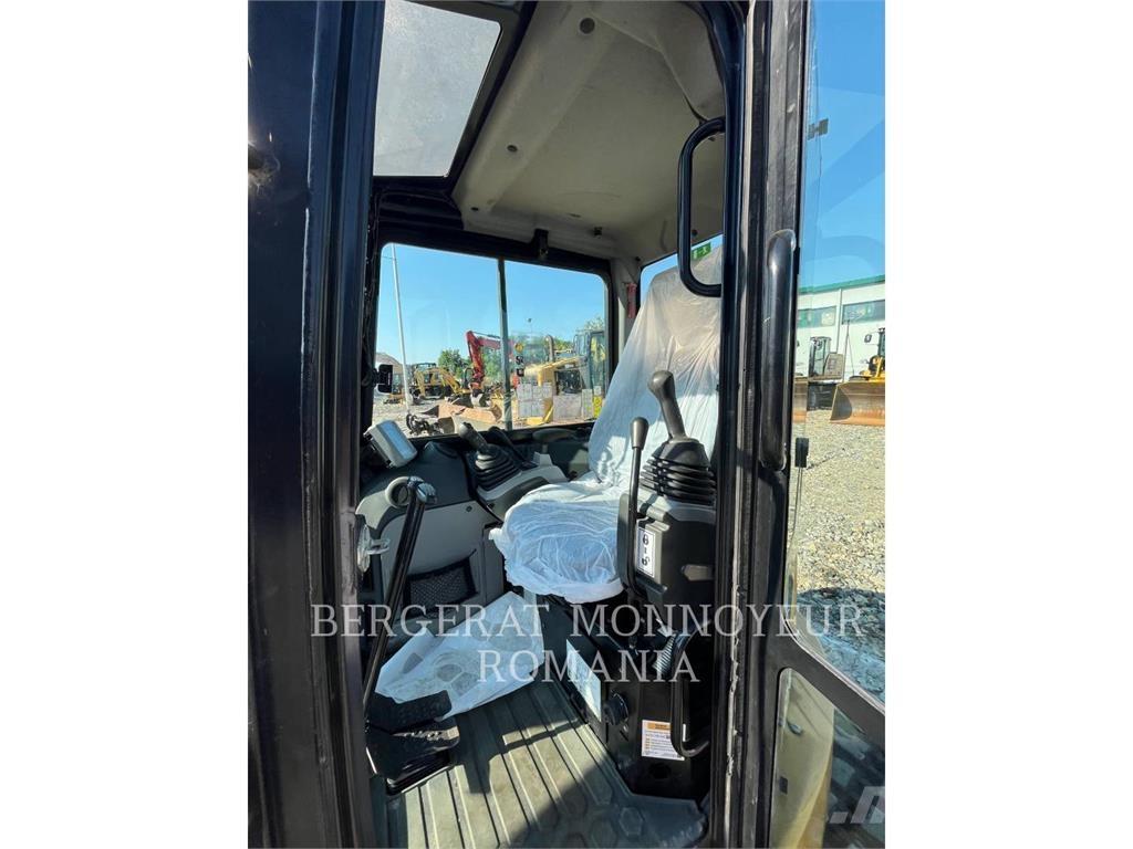 CAT 305.5E2CR Raupenbagger