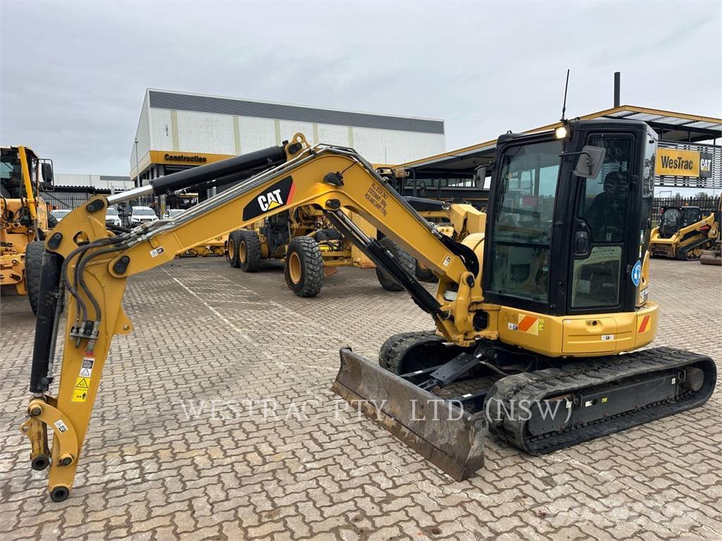 CAT 305.5E2CR Raupenbagger