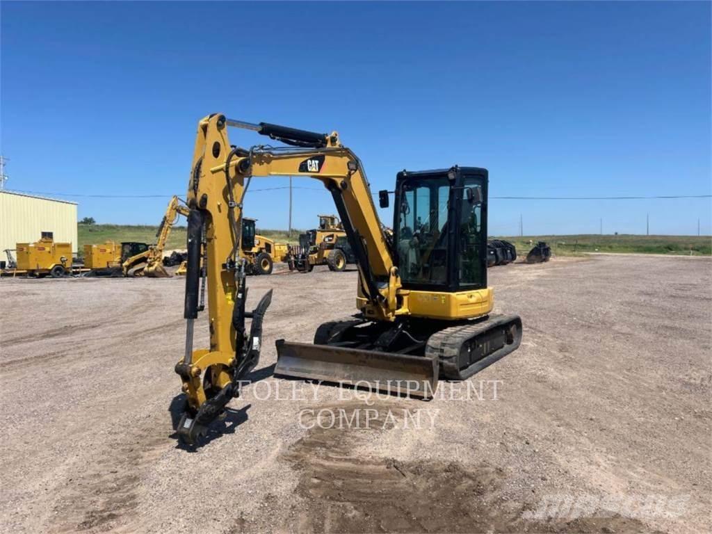 CAT 305.5E2LC Raupenbagger