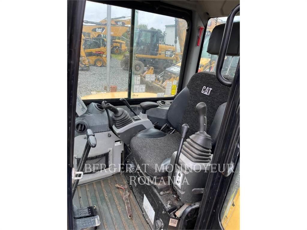 CAT 305E2CR Raupenbagger