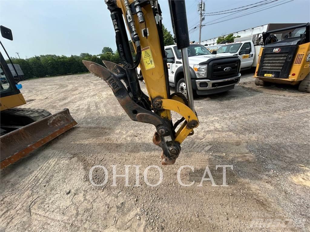 CAT 30607CR Raupenbagger