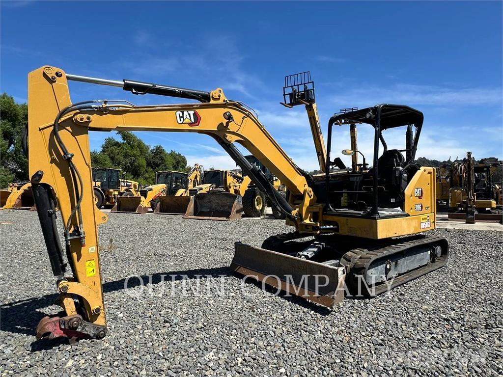 CAT 30607CR Raupenbagger