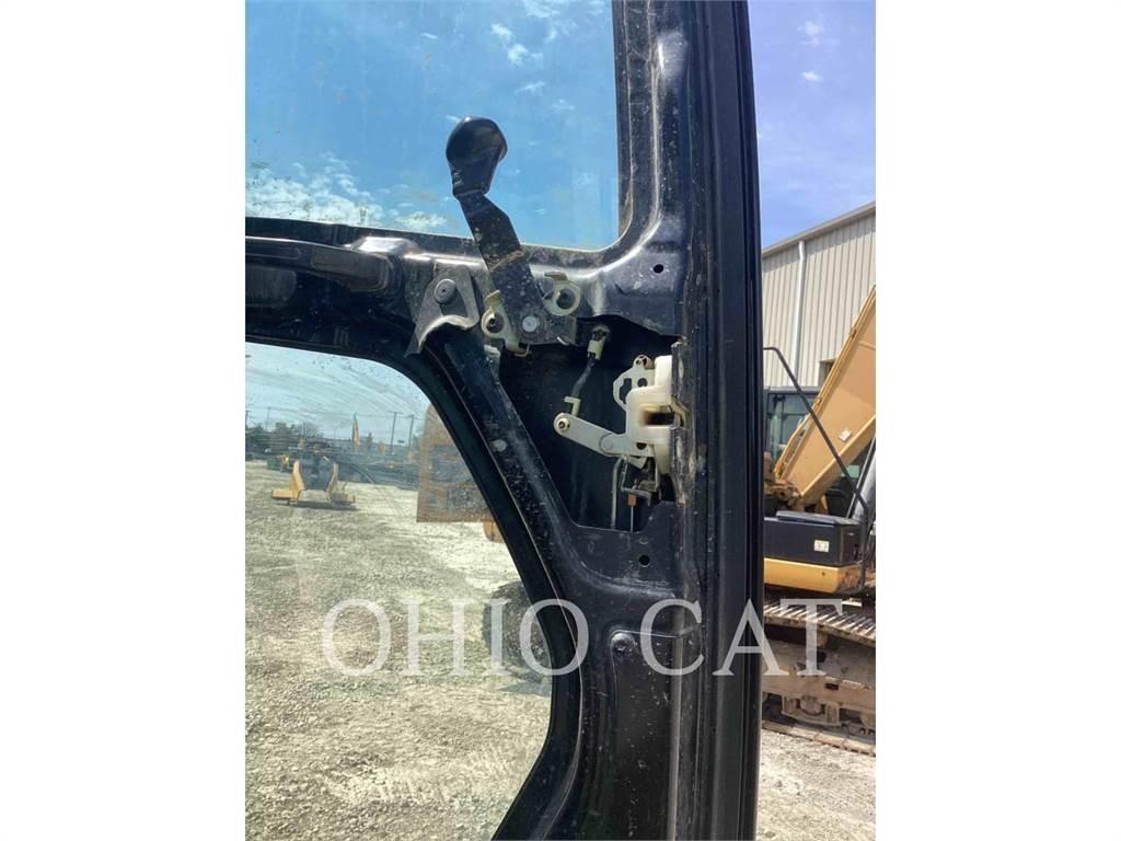 CAT 320 STD Raupenbagger
