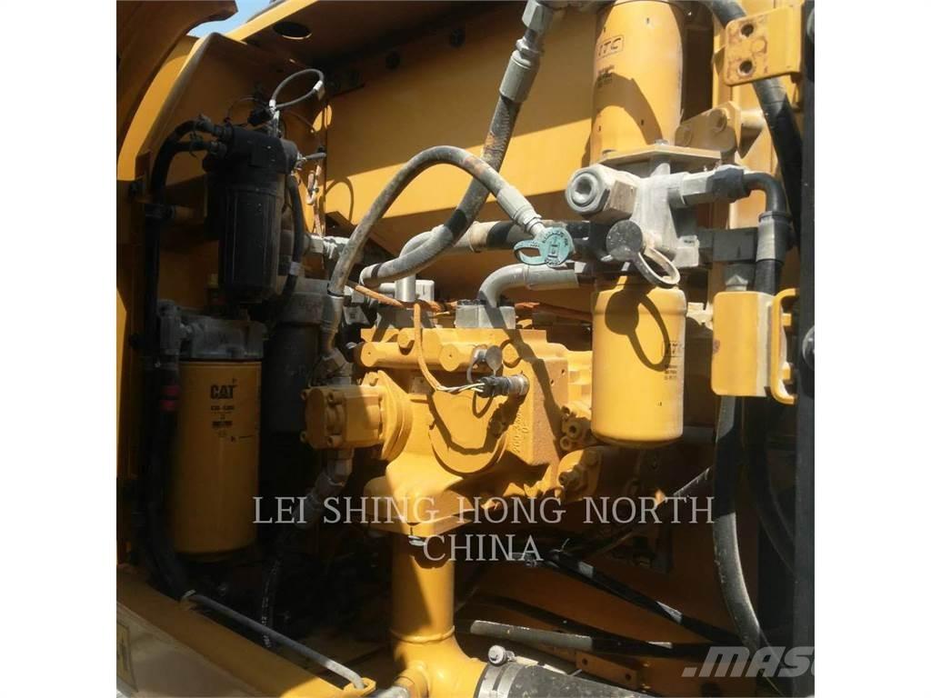 CAT 320D2 Raupenbagger