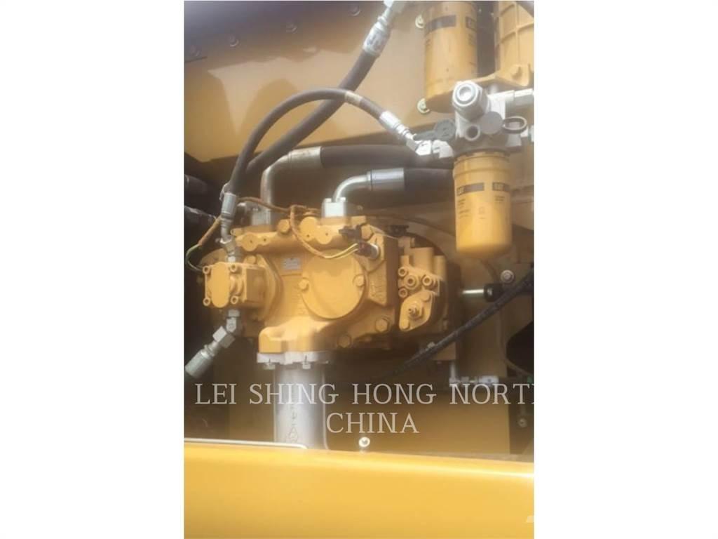 CAT 320D2 Raupenbagger