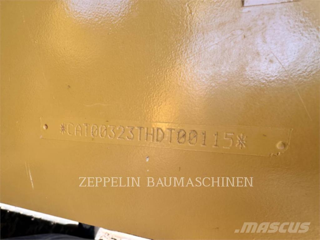 CAT 323-07B Raupenbagger