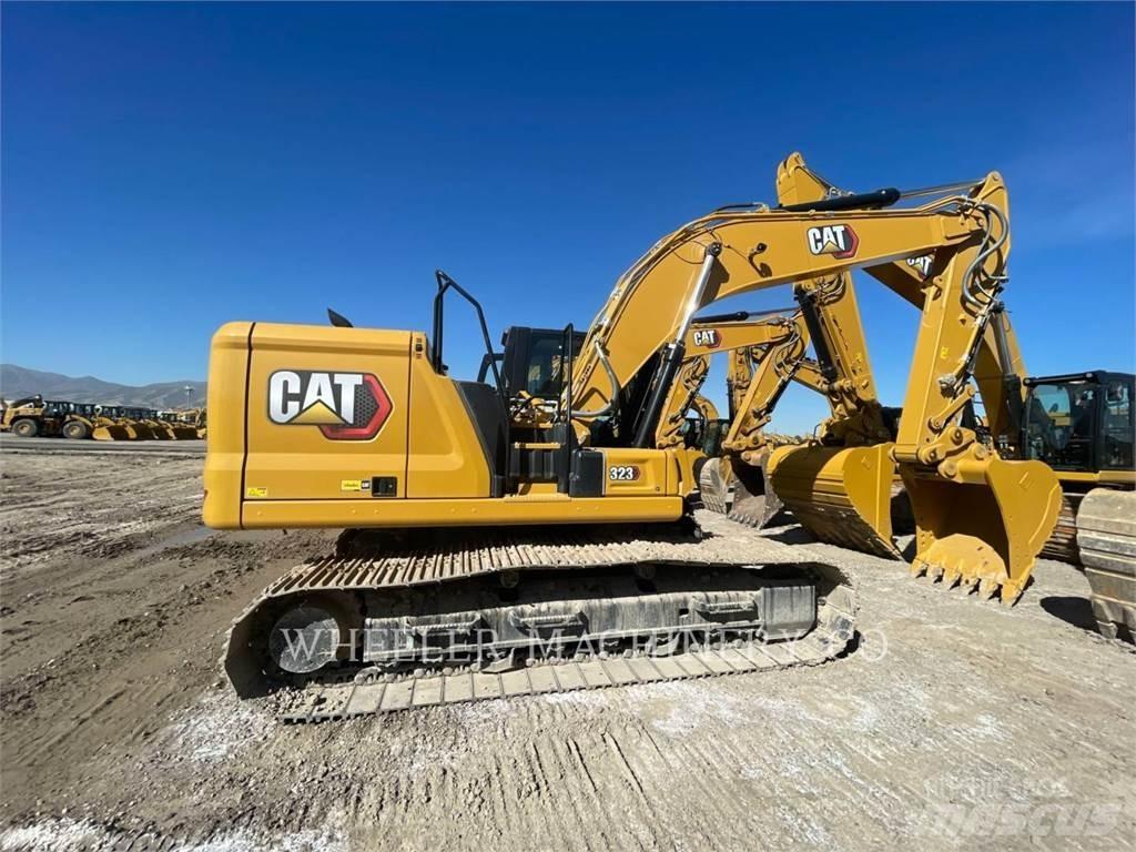 CAT 323 CF Raupenbagger