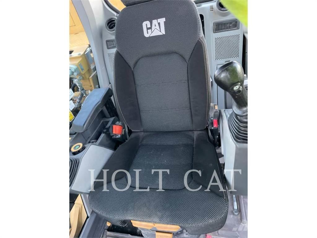 CAT 323 TC Raupenbagger
