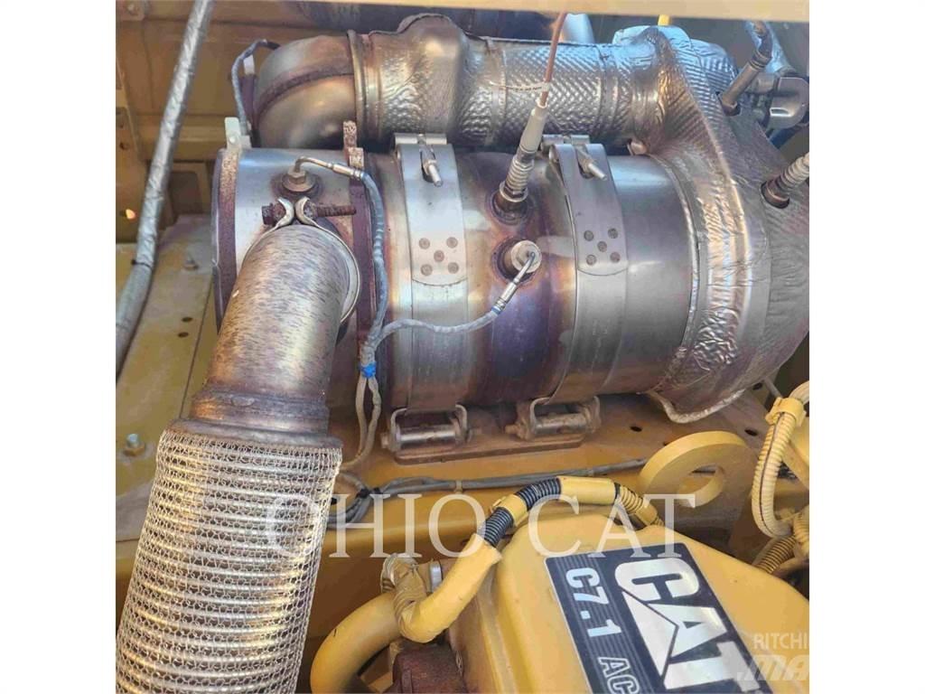 CAT 32307 Raupenbagger