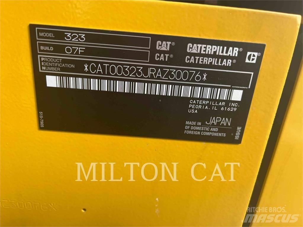 CAT 32307 Raupenbagger