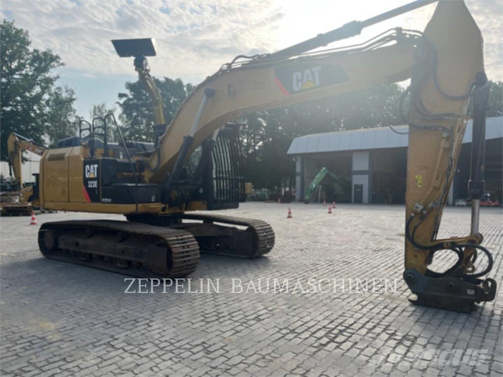 CAT 323EL Raupenbagger