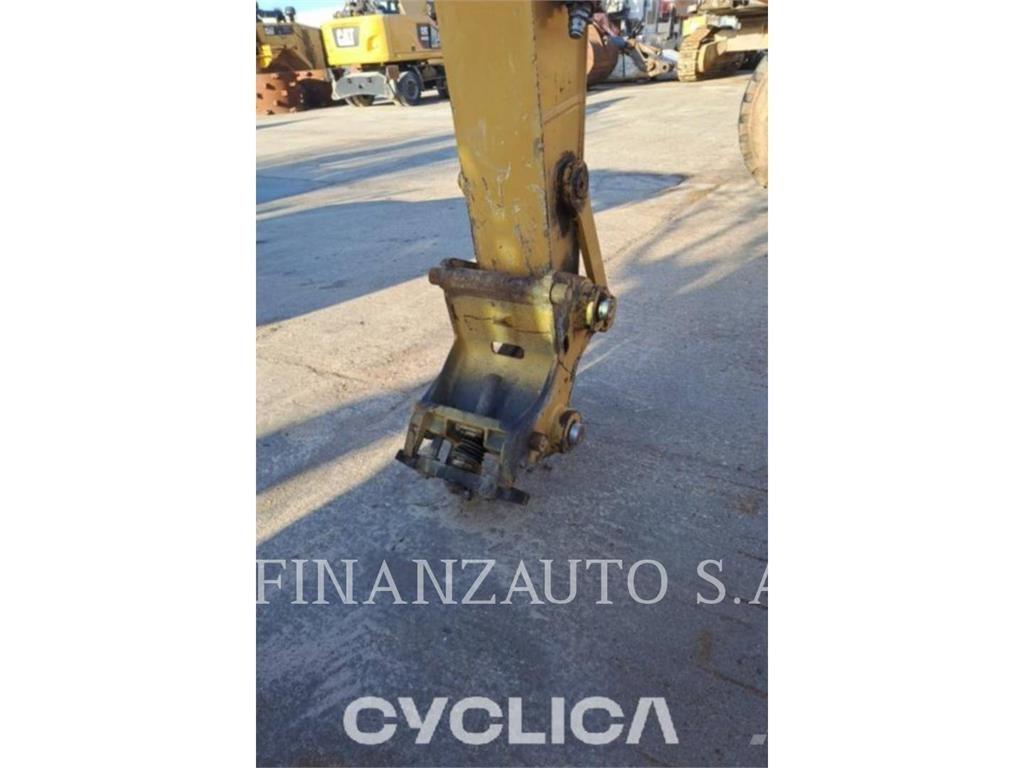 CAT 323F Raupenbagger