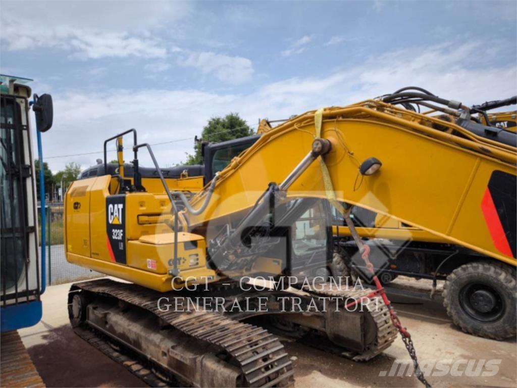 CAT 323F Raupenbagger