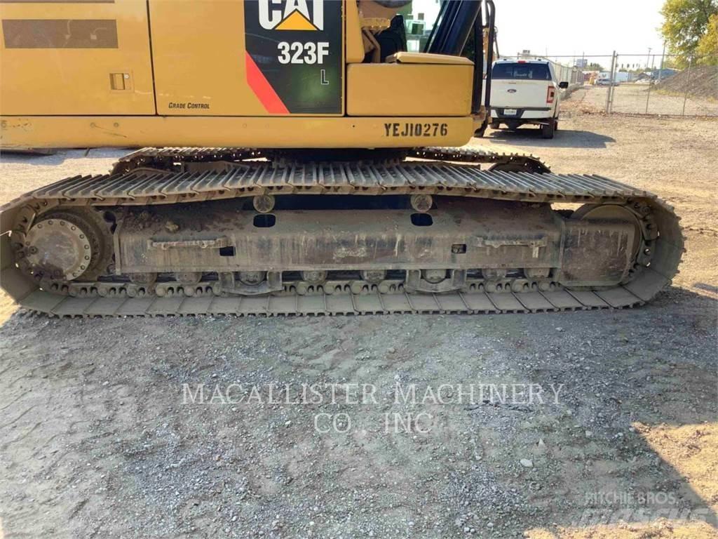 CAT 323FL Raupenbagger