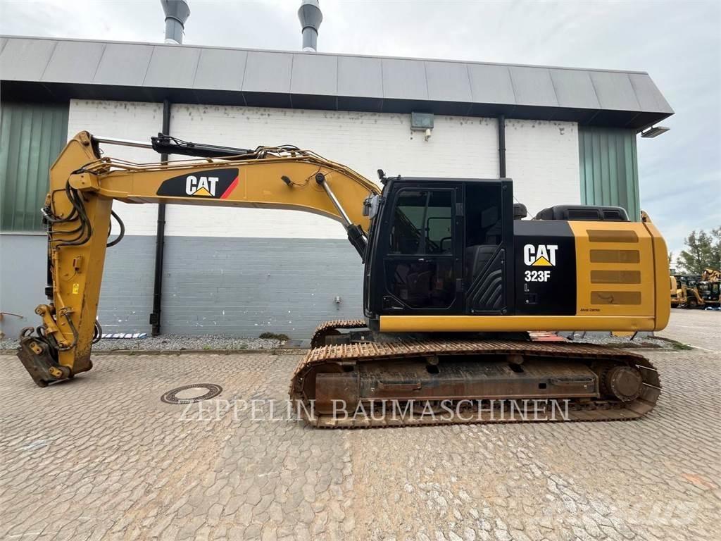 CAT 323FL Raupenbagger