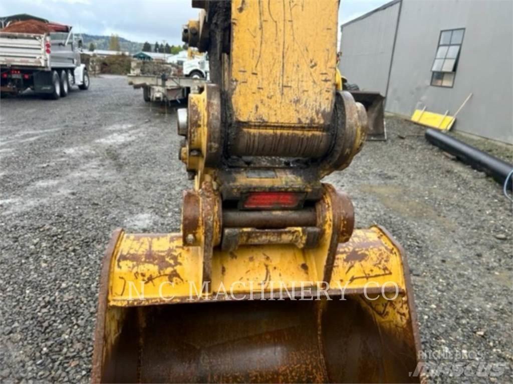 CAT 325 Raupenbagger