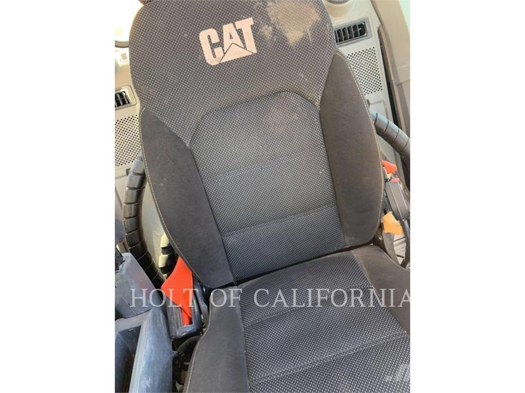 CAT 325 2D Raupenbagger