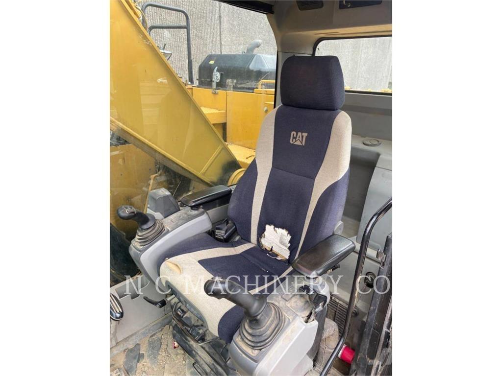 CAT 325F LCR Raupenbagger