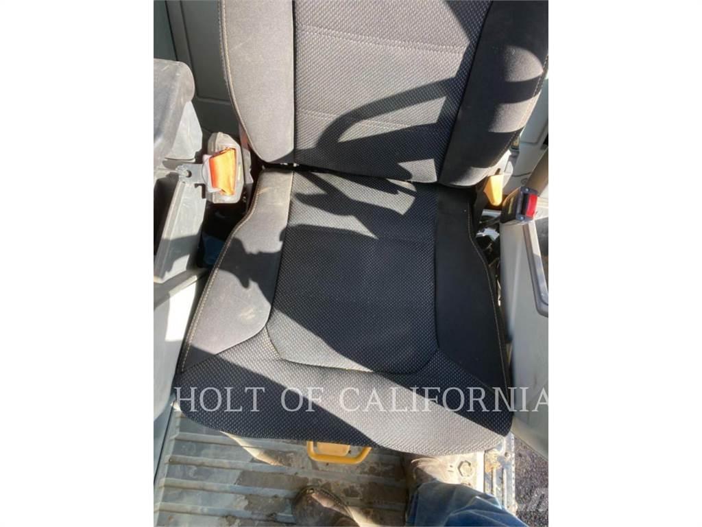 CAT 326 2D Raupenbagger