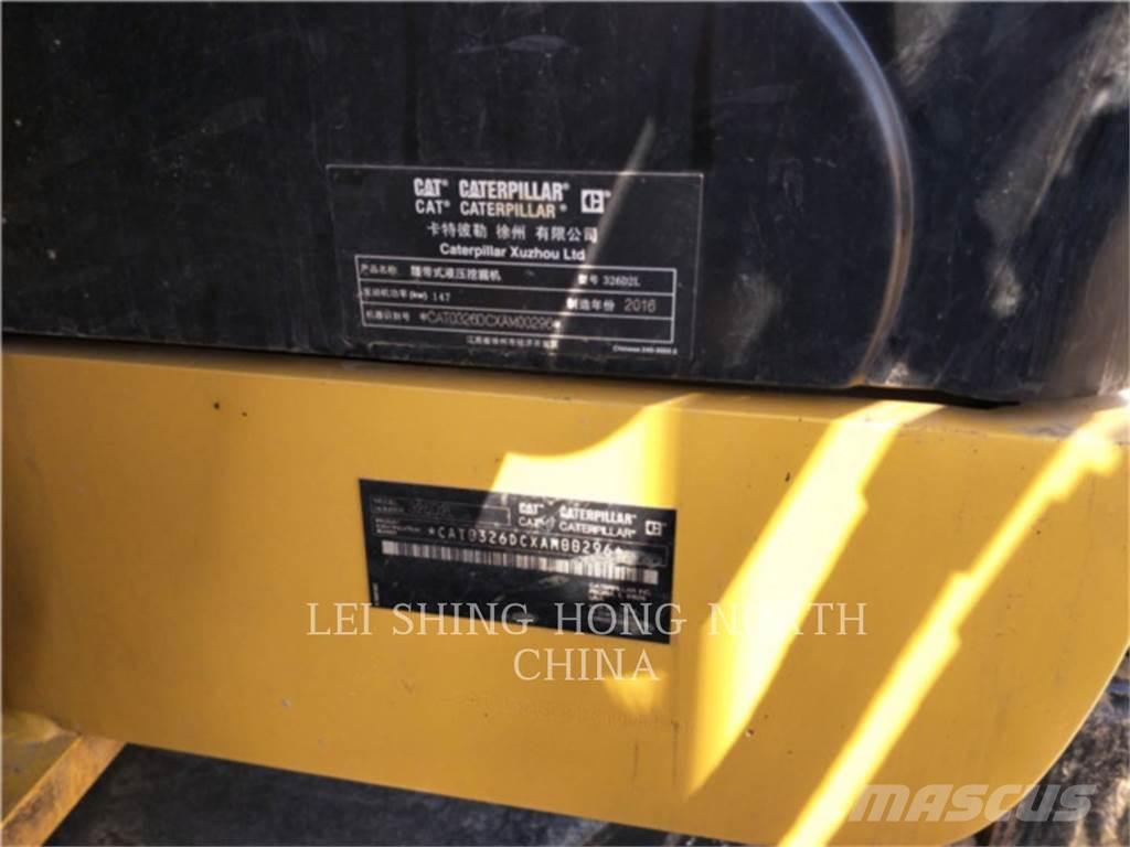 CAT 326D2L Raupenbagger