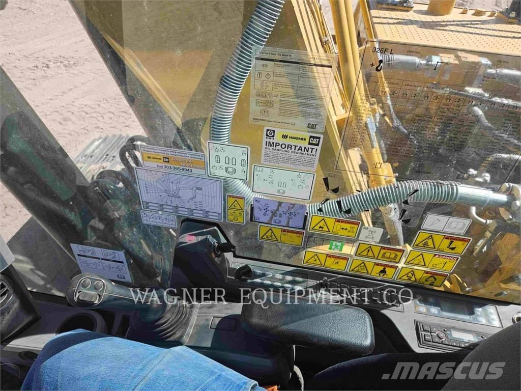 CAT 326FL TC Raupenbagger