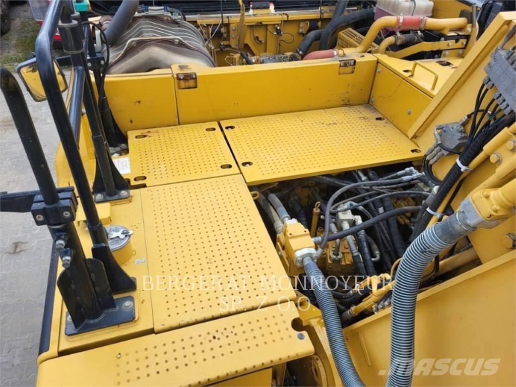 CAT 326FLN Raupenbagger
