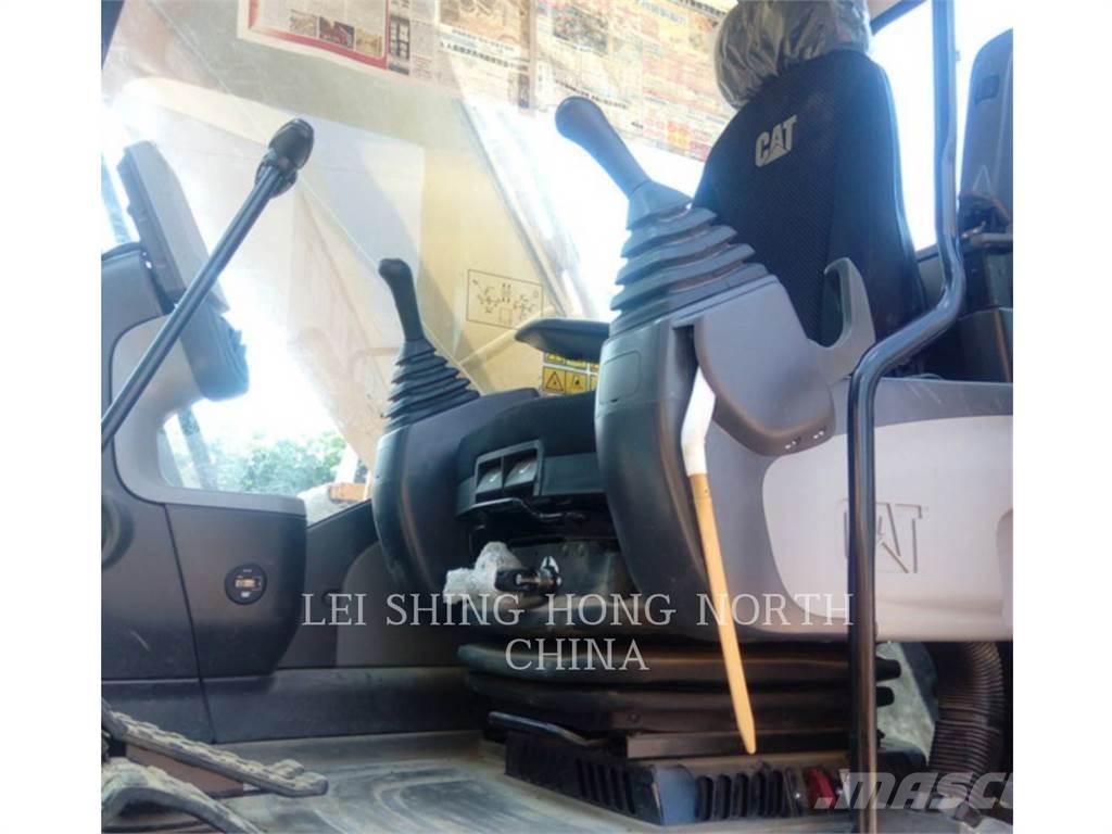 CAT 330D2L Raupenbagger