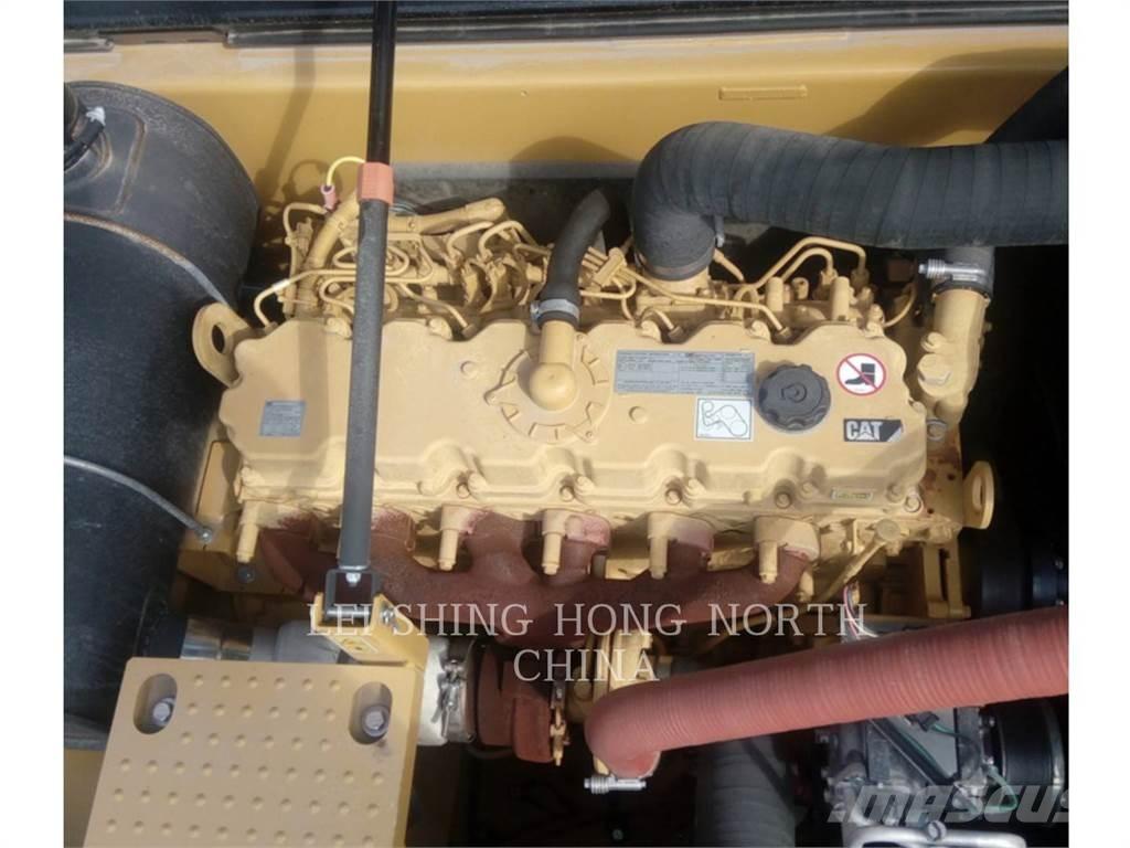 CAT 330D2L Raupenbagger