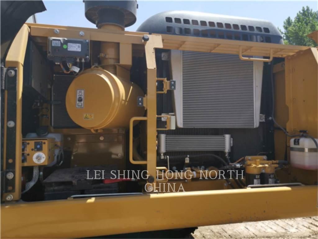 CAT 330D2L Raupenbagger