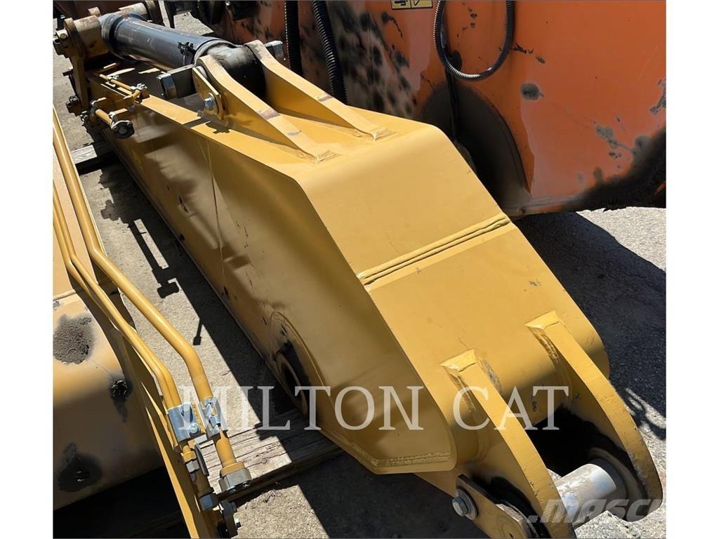 CAT 330GC 106 STICK Gelenkteleskoparbeitsbühnen