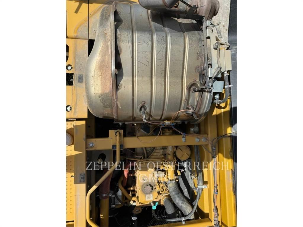 CAT 335FLCR Raupenbagger