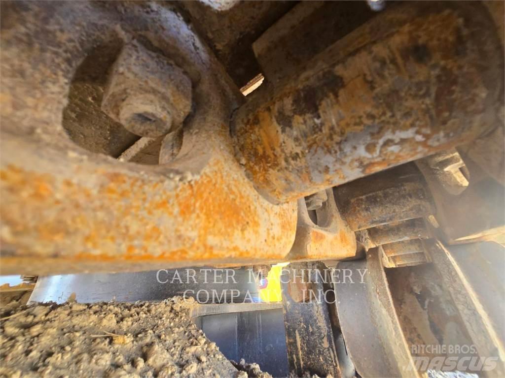 CAT 335FLCR Raupenbagger