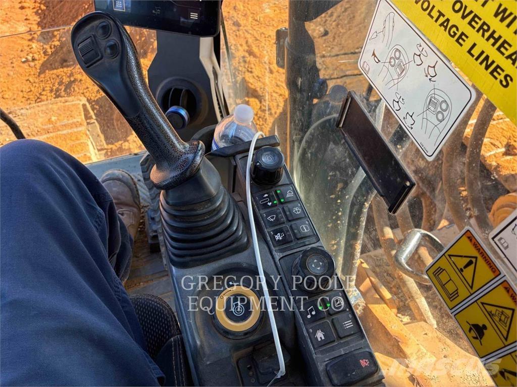 CAT 33607 Raupenbagger