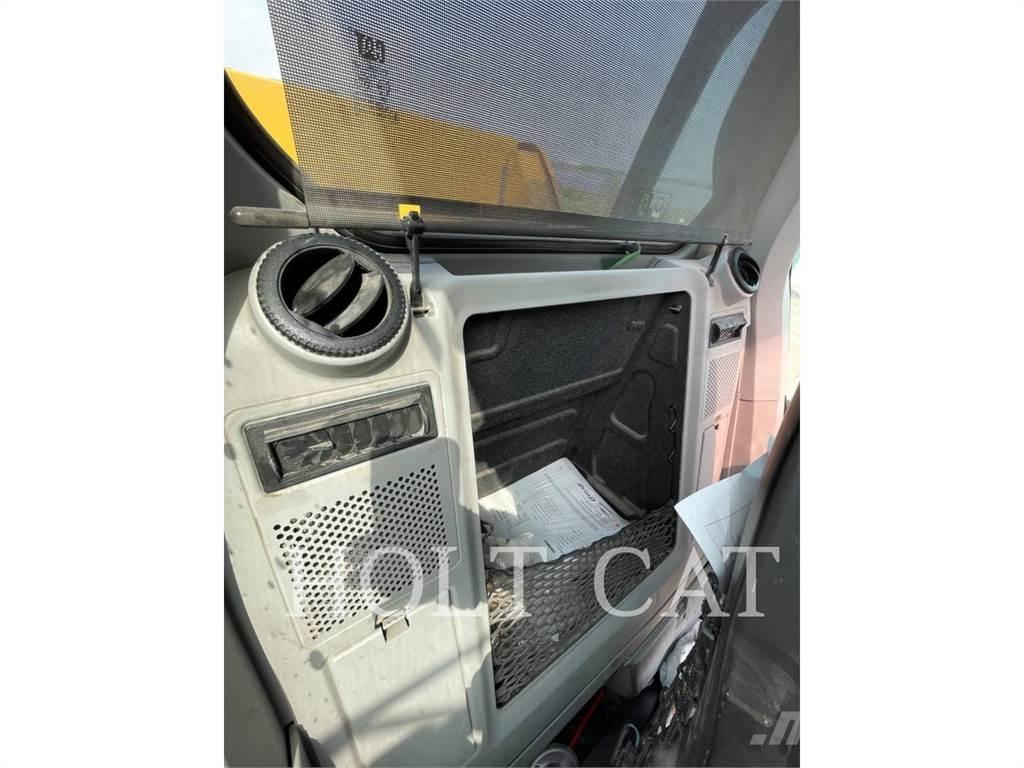 CAT 340 12 Raupenbagger