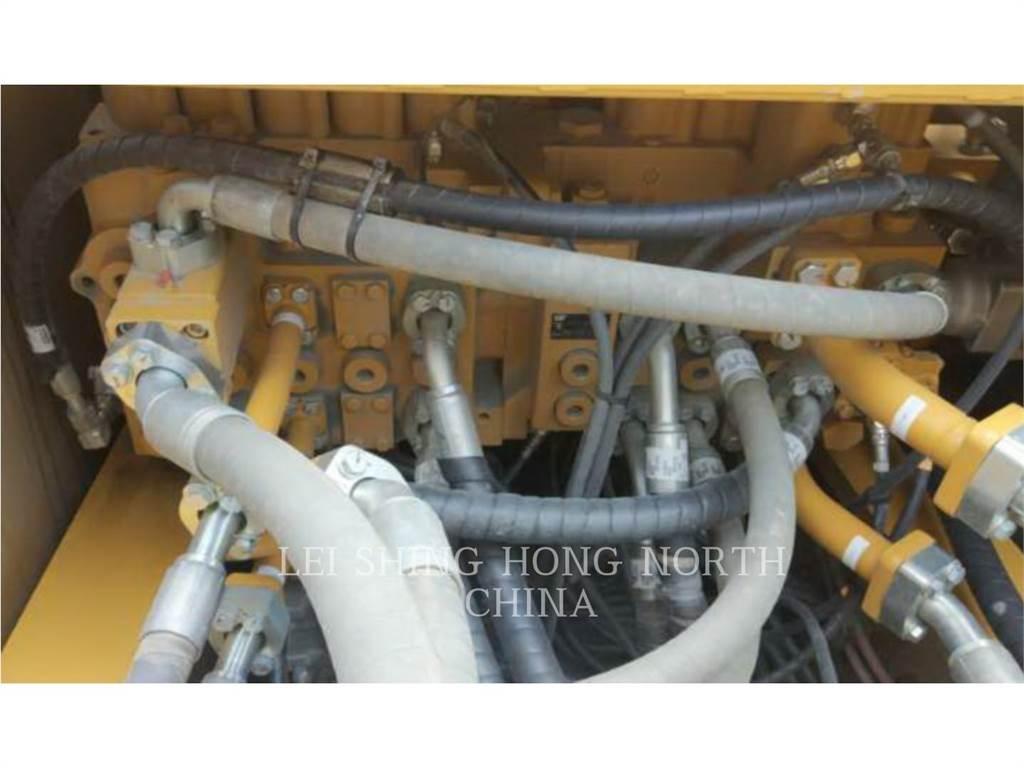 CAT 349D2L Raupenbagger