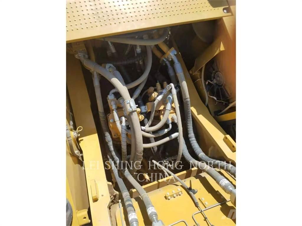 CAT 349D2L Raupenbagger