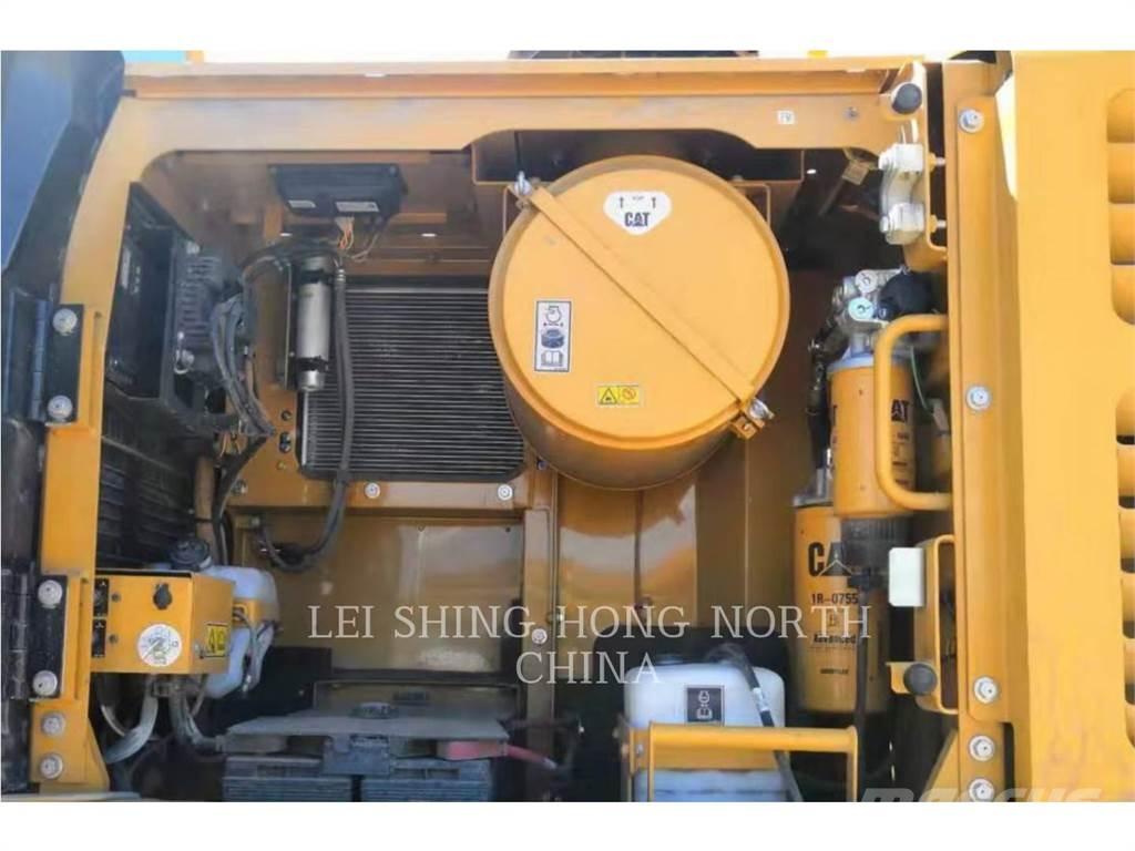 CAT 349D2L Raupenbagger