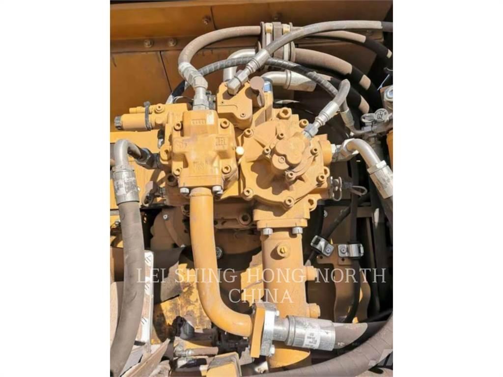 CAT 349D2L Raupenbagger