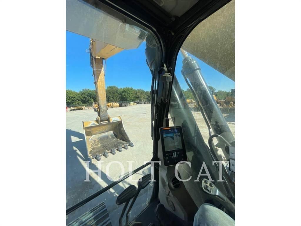 CAT 352 11 Raupenbagger