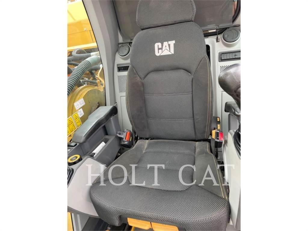 CAT 352 11 TC Raupenbagger