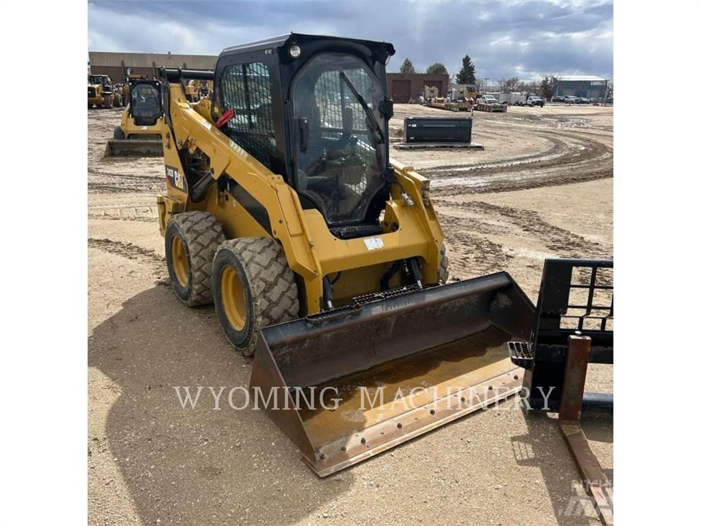 CAT 352D Kompaktlader