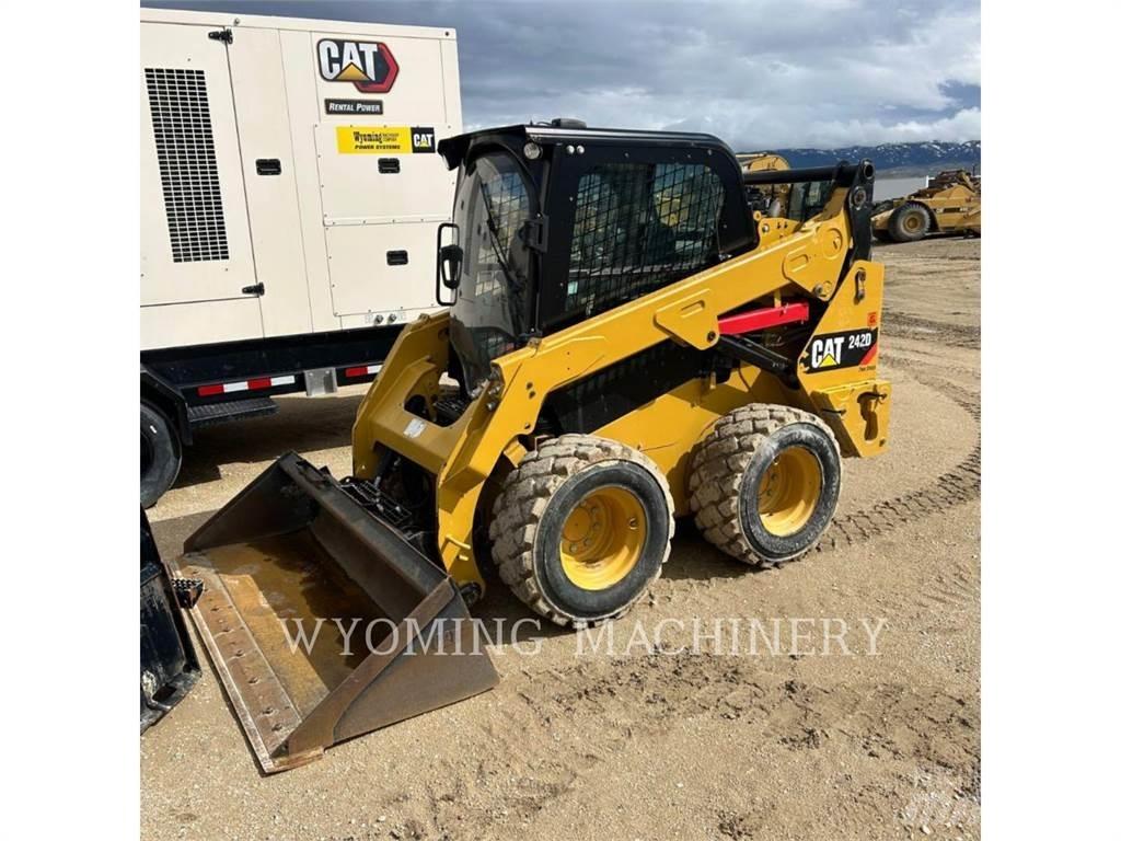 CAT 352D Kompaktlader